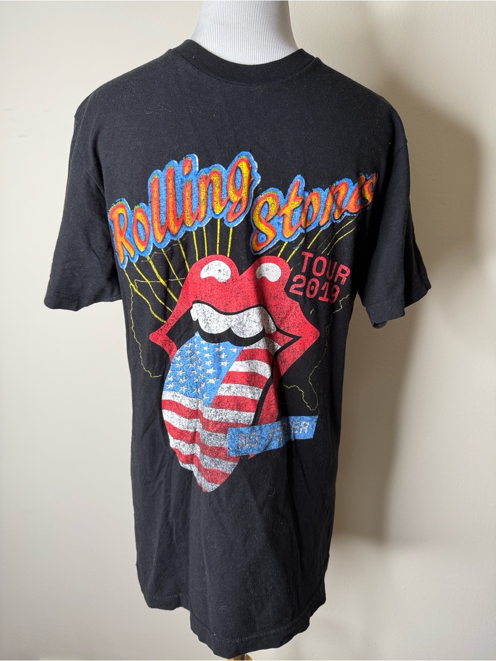 Rolling Stones Black 2019 No Filter Official Merch Tour Graphic Tee